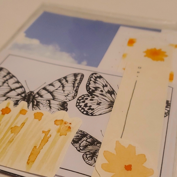 Butterflies and Flowers bullet journal scrapbook paper pack - Picture 4 of 4